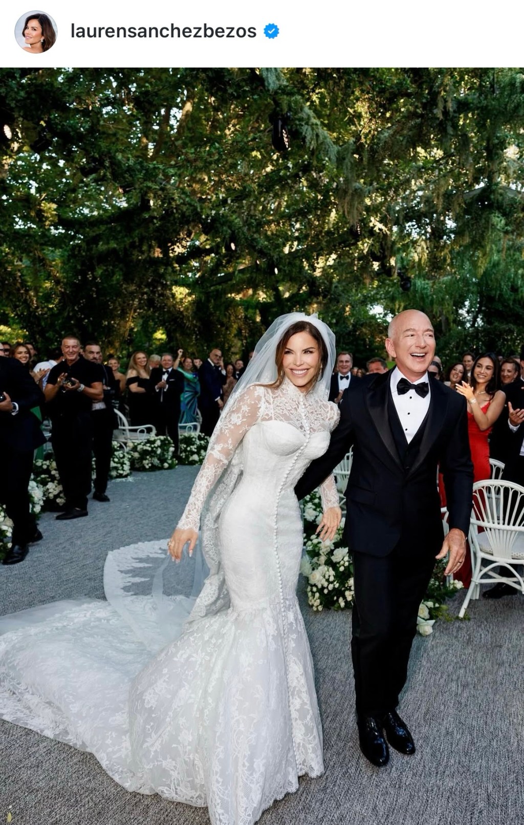 Lauren Sanchez’s Wedding Dress Was a Nod to Sophia Loren in the 1958 Film&nbsp;‘Houseboat’