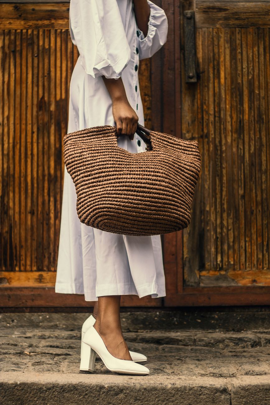 How to Accessorise Like a Stylist: Jewellery, Bags, Belts and Shoes That Complete an&nbsp;Outfit