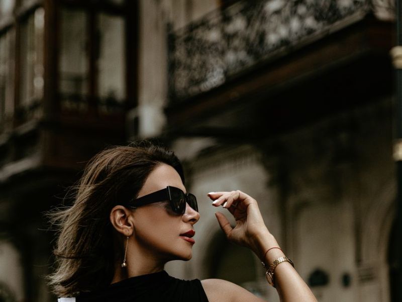 20 Fashion Items Every Woman Should Own Before&nbsp;40